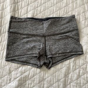 Lululemon Boogie Shorts Size 8